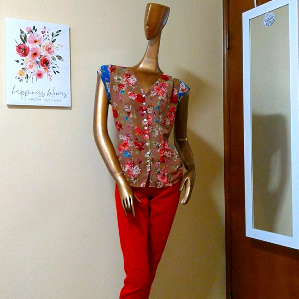 Size S DR2 Blouse